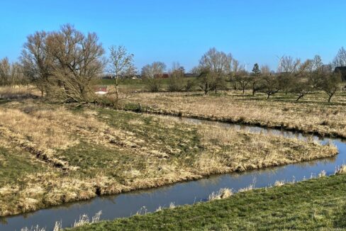 Wassergrundstück