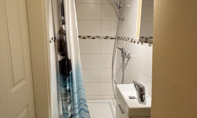 Dusche DG