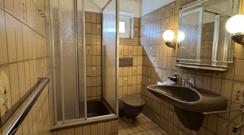 Bad Einliegerwohnung