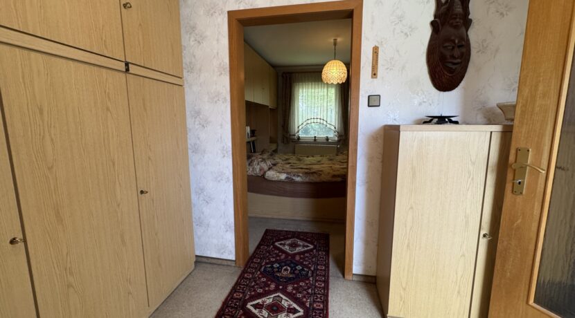 Ankleide und Schlafzimmer